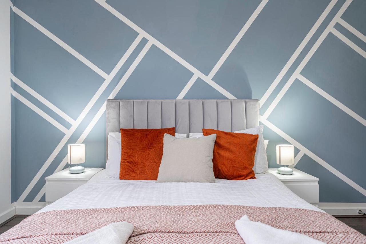 Jkg Property Solutions Presents Cosy City Apartment Coventry Extérieur photo